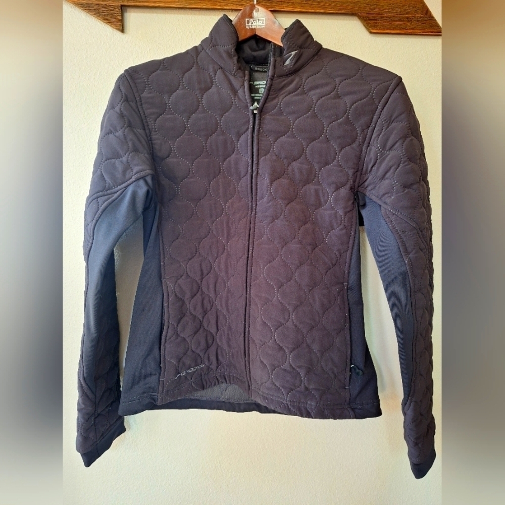Brooks Shelter Technology Womens Black Quilted Full Zip Jacket Size L